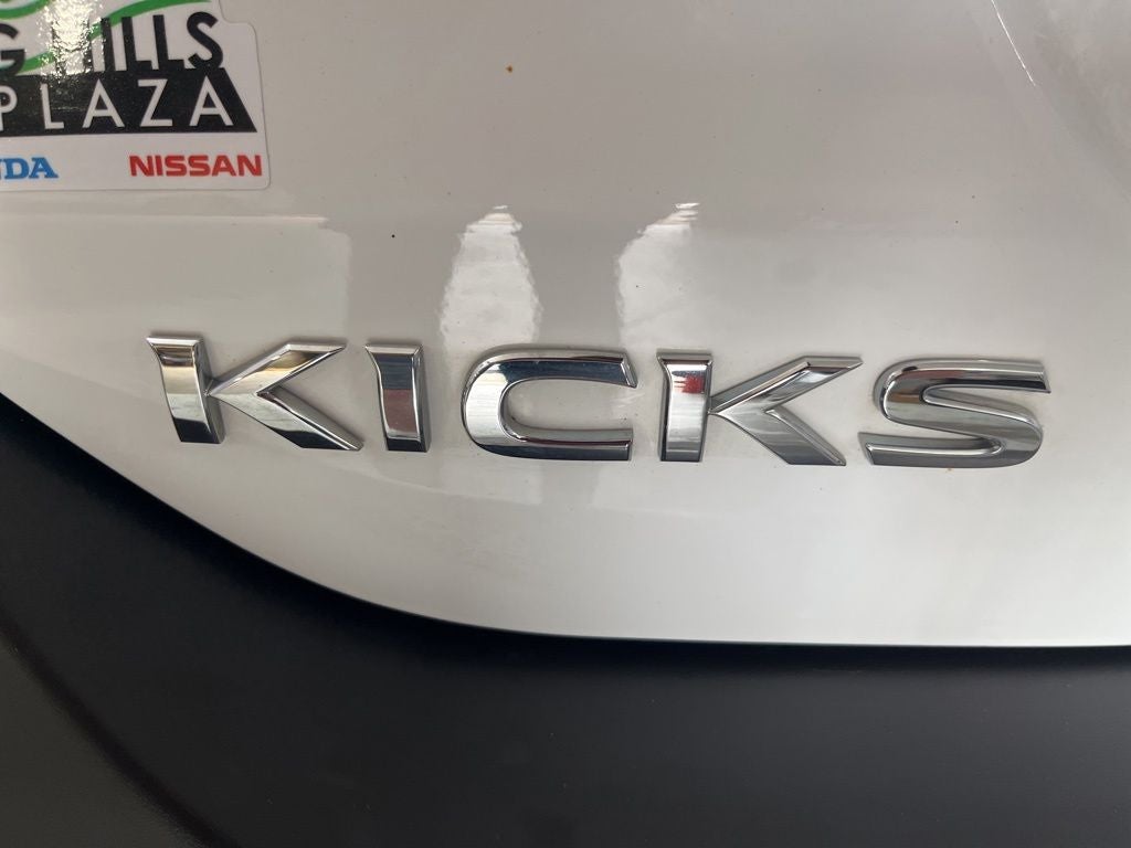 2020 Nissan Kicks S