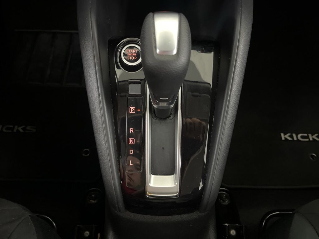 2020 Nissan Kicks S