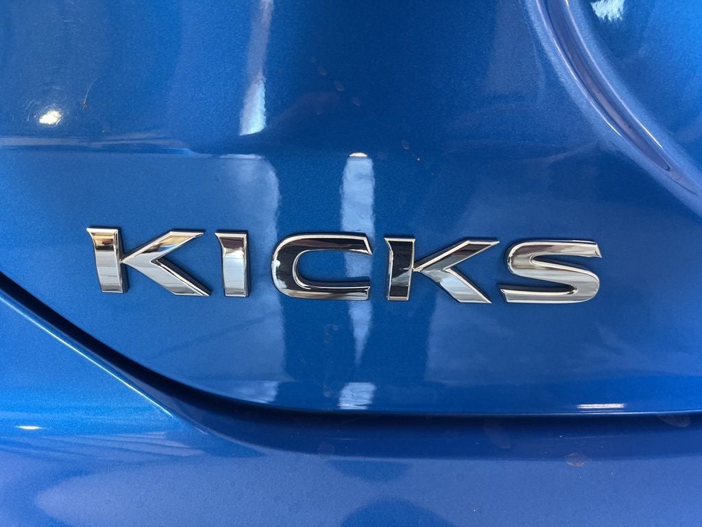 2021 Nissan Kicks S
