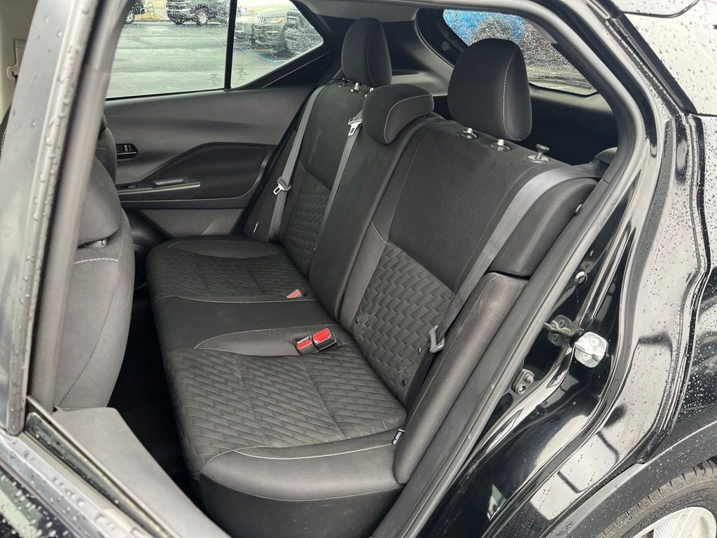 2022 Nissan Kicks S