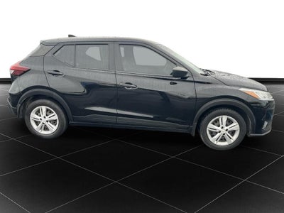 2022 Nissan Kicks S