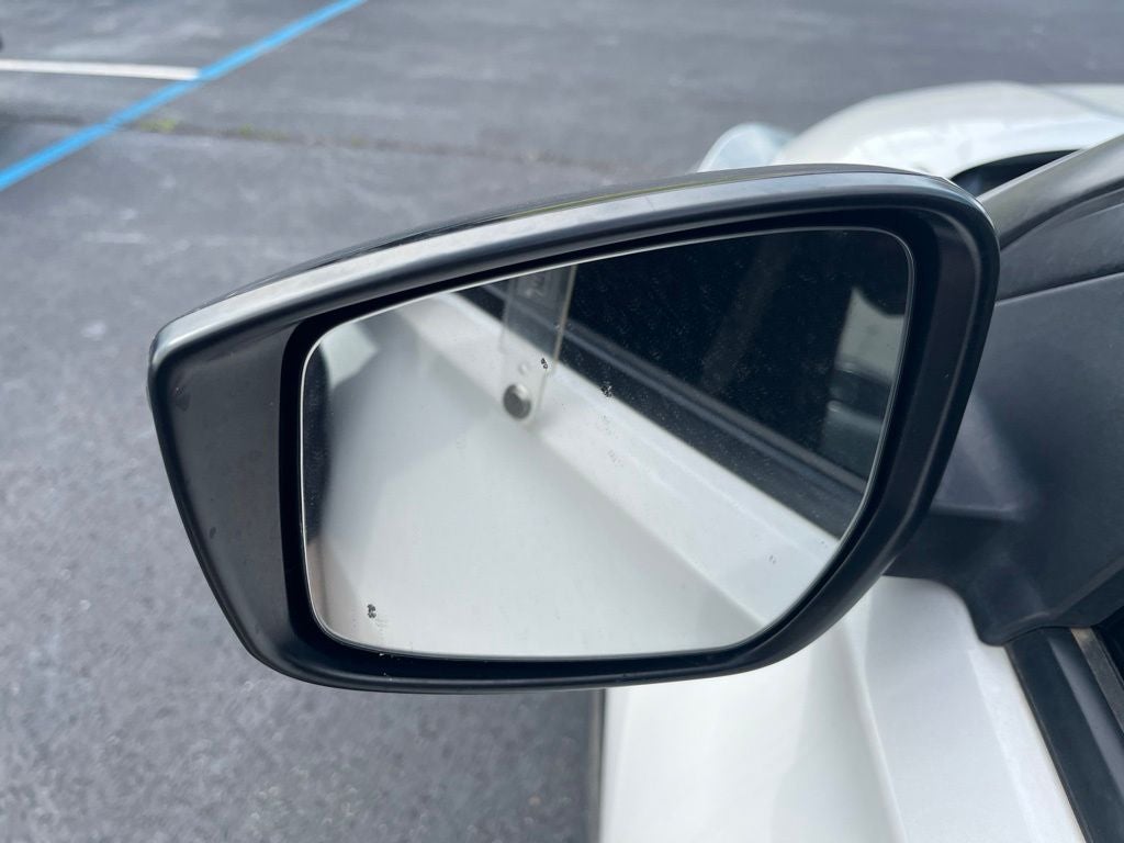 2018 Nissan Kicks SR