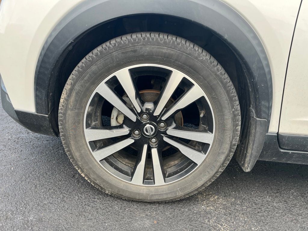 2018 Nissan Kicks SR