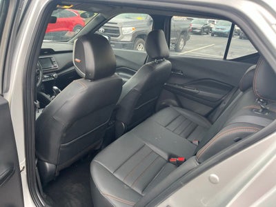 2020 Nissan Kicks SR