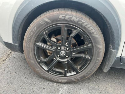 2020 Nissan Kicks SR