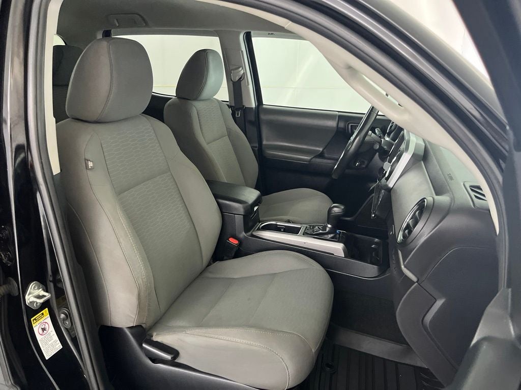 2017 Toyota Tacoma SR5 V6