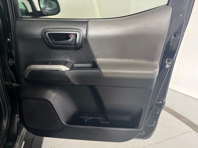 2017 Toyota Tacoma SR5 V6