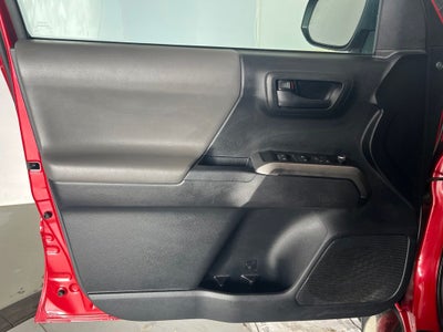 2018 Toyota Tacoma SR5 V6