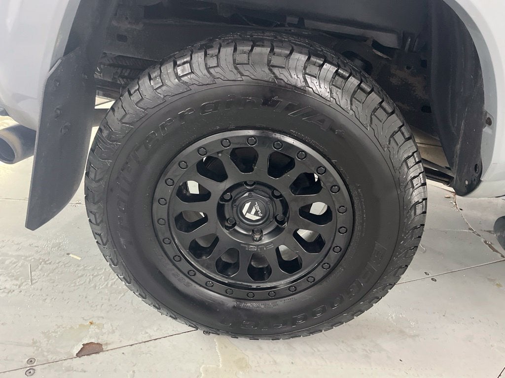 2019 Toyota Tacoma Limited V6