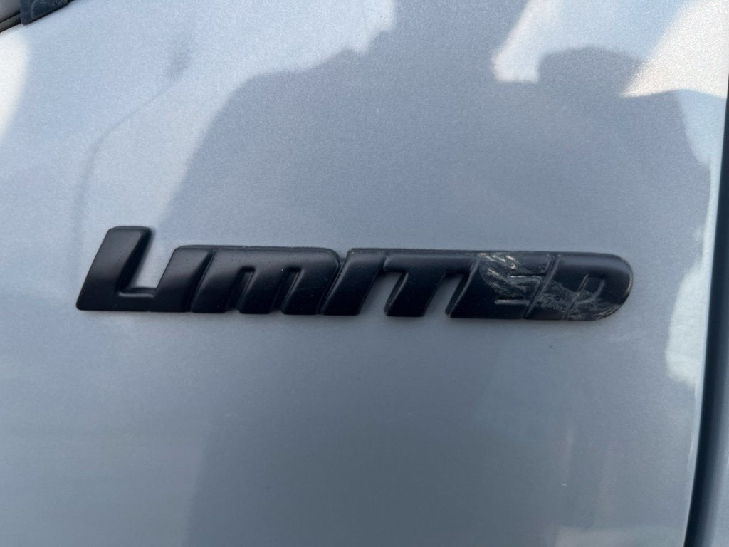 2019 Toyota Tacoma Limited V6