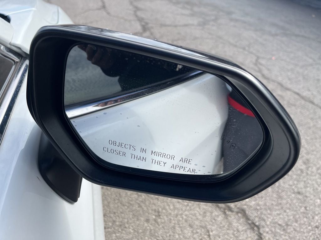 2019 Toyota Avalon Hybrid XSE