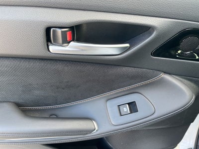 2019 Toyota Avalon Hybrid XSE