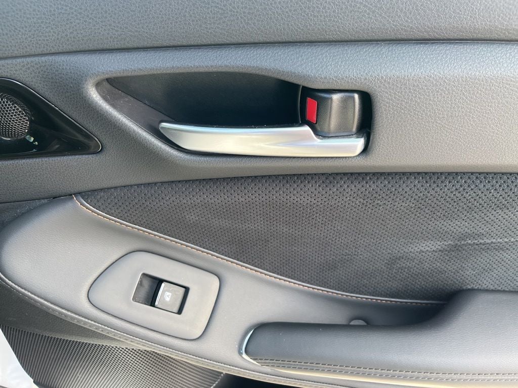 2019 Toyota Avalon Hybrid XSE