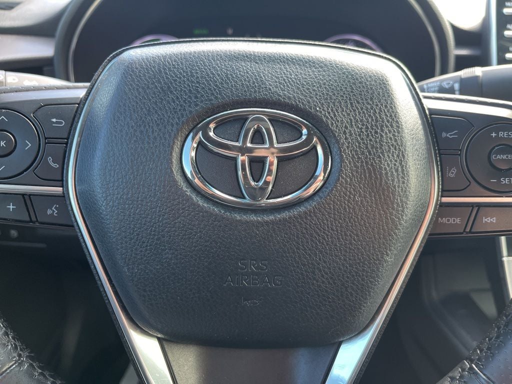 2019 Toyota Avalon Hybrid XSE