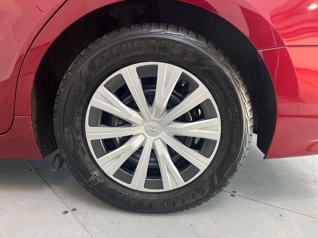 2018 Toyota Camry Hybrid LE