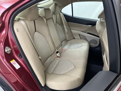 2018 Toyota Camry Hybrid LE