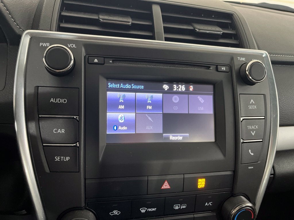 2017 Toyota Camry SE