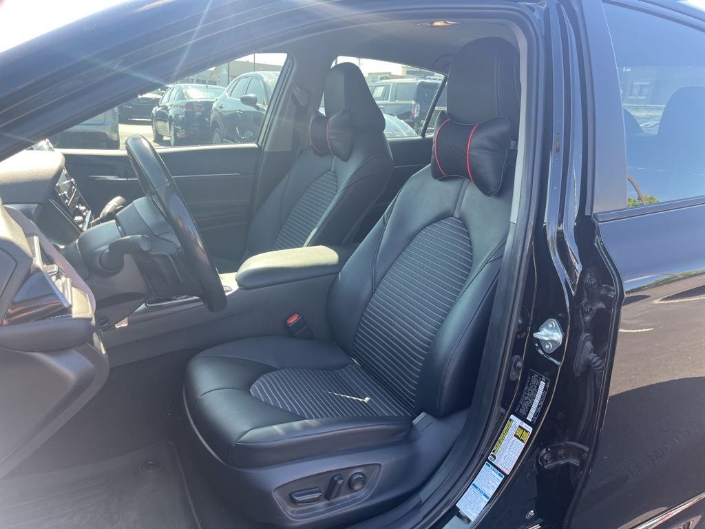 2022 Toyota Camry SE Nightshade