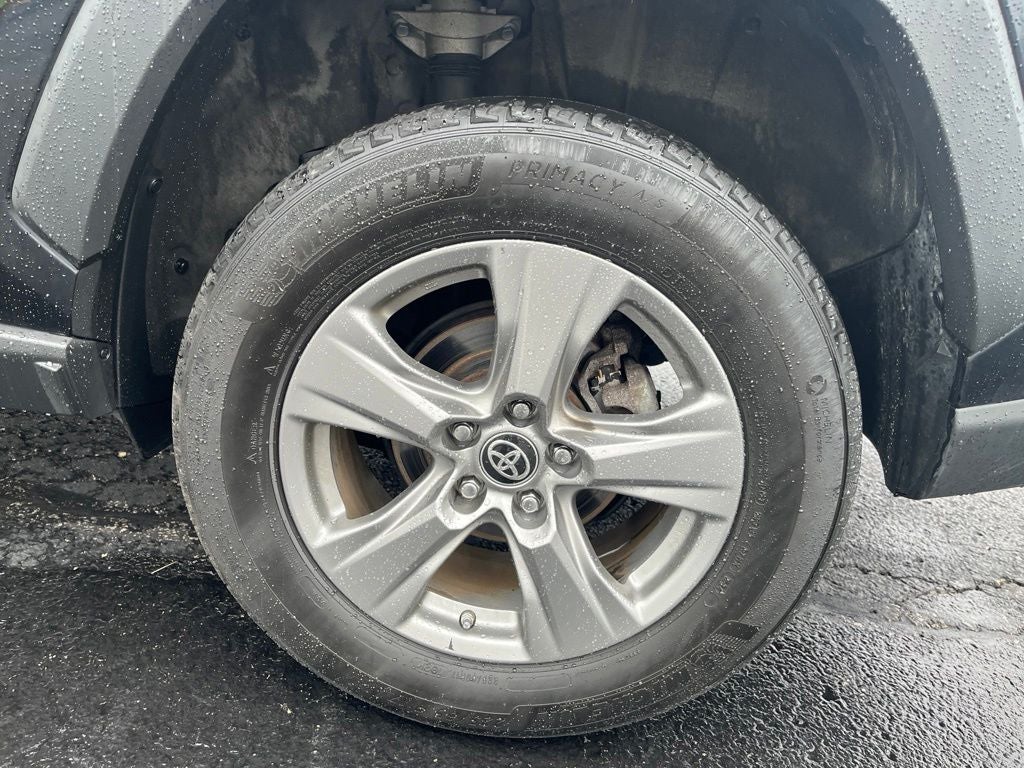 2024 Toyota RAV4 Hybrid LE