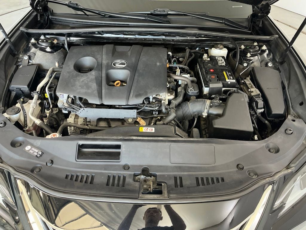 2021 Lexus ES 250
