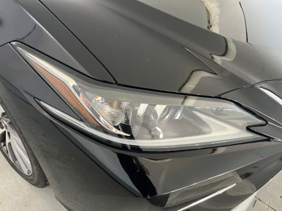 2021 Lexus ES 250