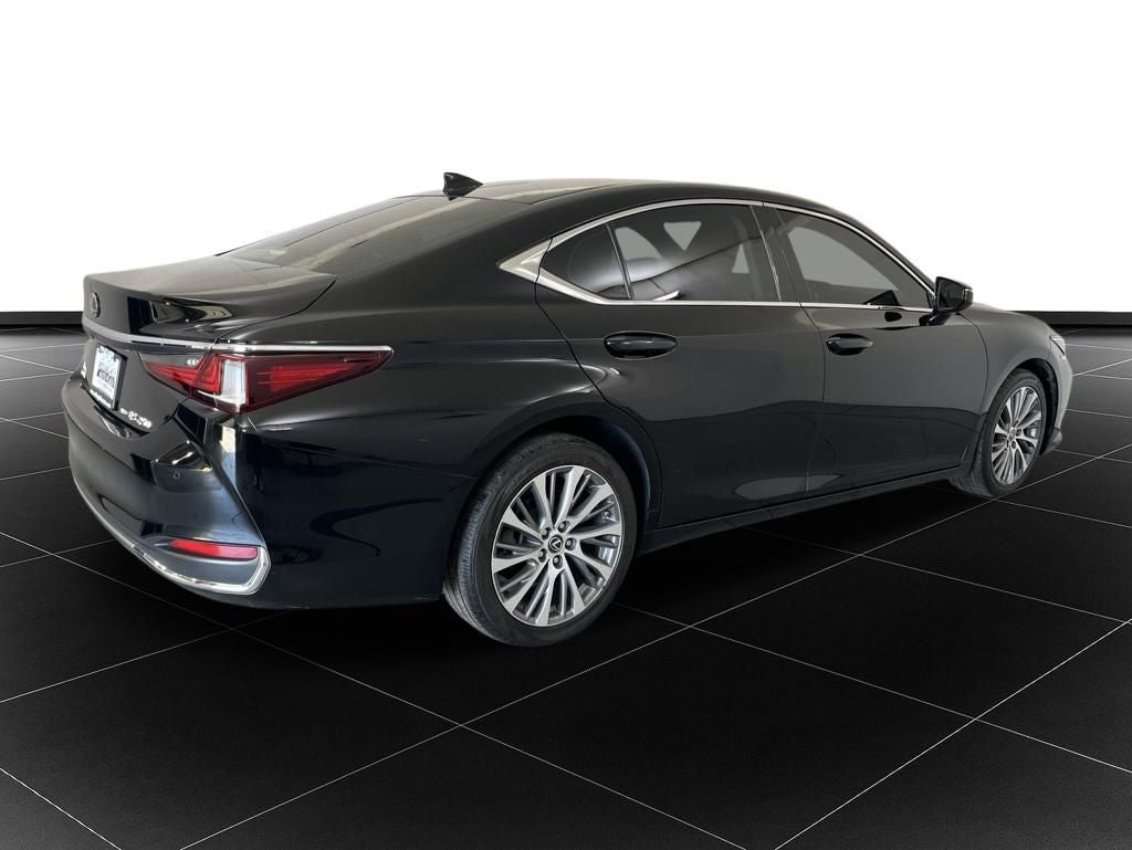 2021 Lexus ES 250