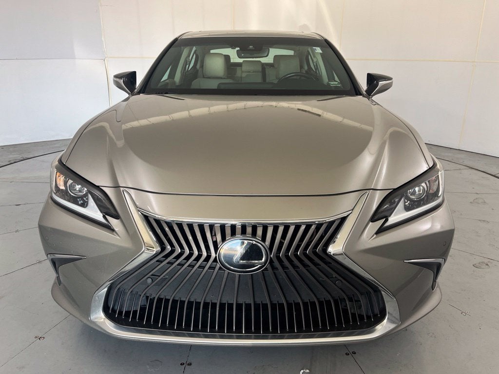 2021 Lexus ES 250