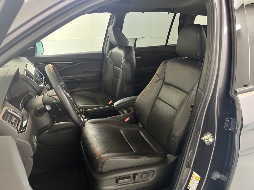 2019 Honda Passport Elite
