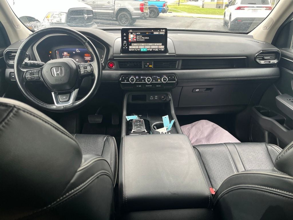 2023 Honda Pilot Elite