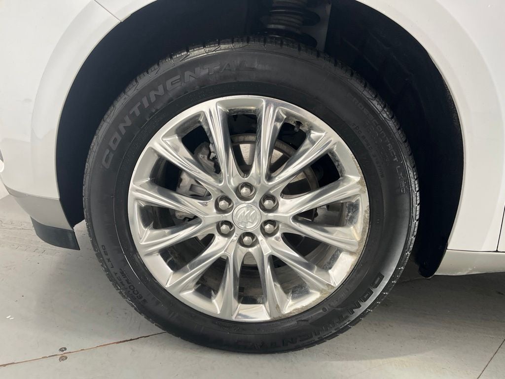 2021 Buick Enclave Essence