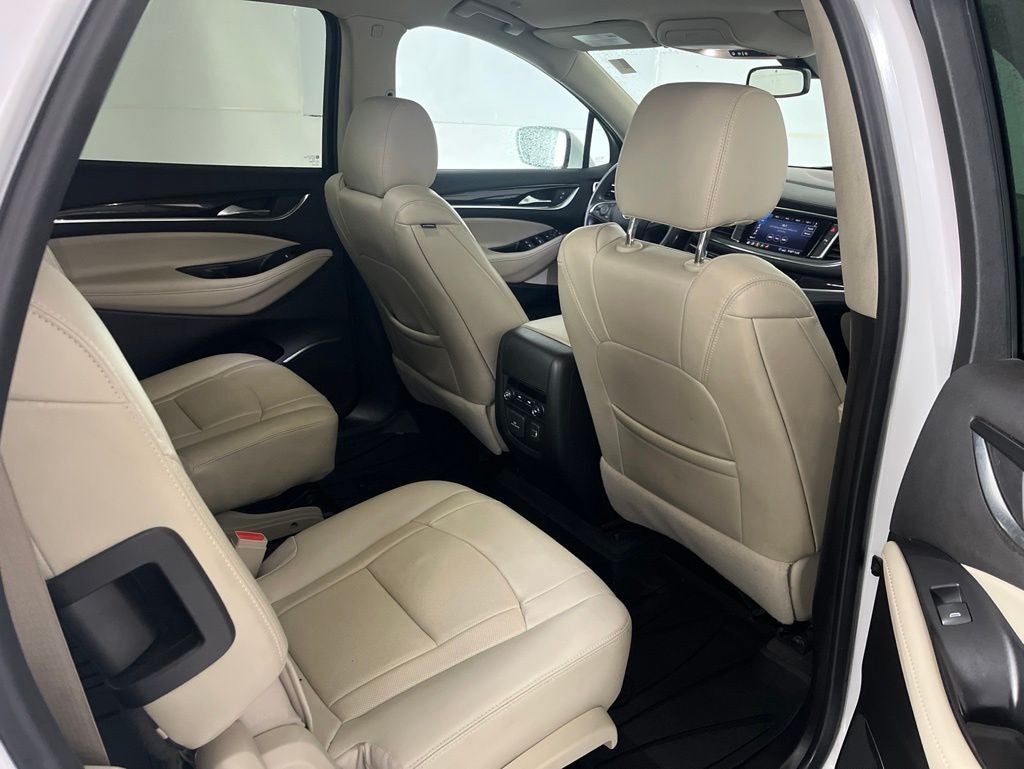 2021 Buick Enclave Essence