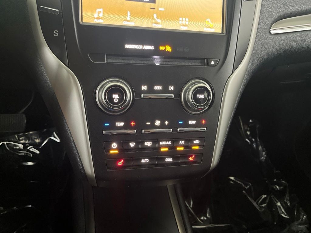 2019 Lincoln MKC Standard