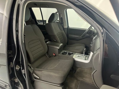 2012 Nissan Pathfinder SV