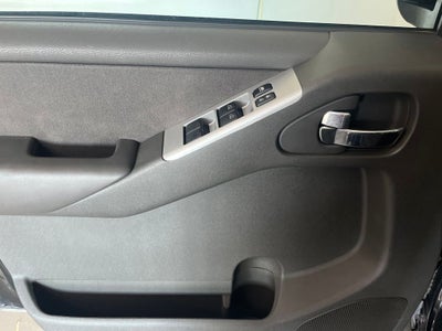 2012 Nissan Pathfinder SV