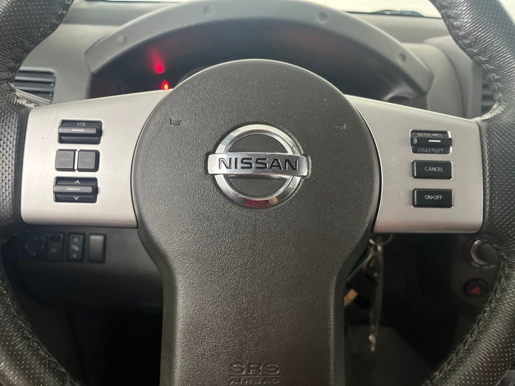 2012 Nissan Pathfinder SV