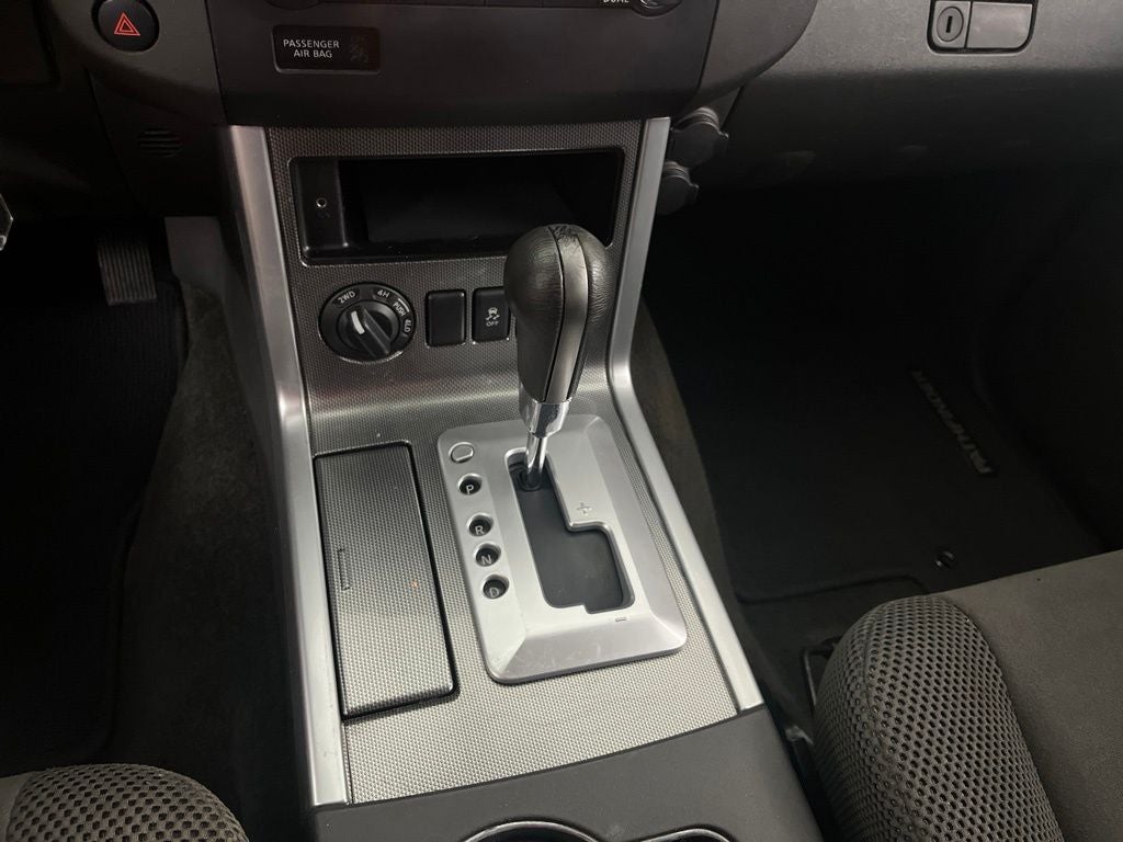 2012 Nissan Pathfinder SV