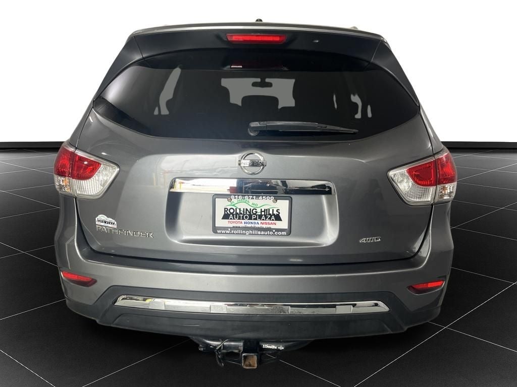 2015 Nissan Pathfinder S