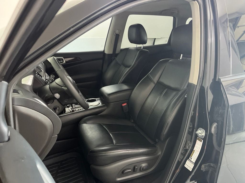 2015 Nissan Pathfinder Platinum