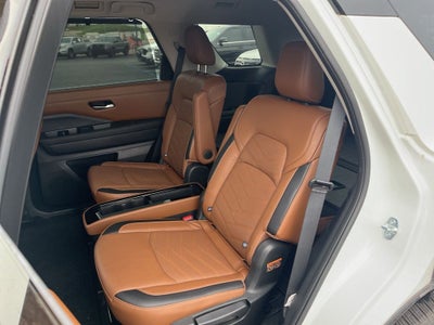 2024 Nissan Pathfinder Platinum