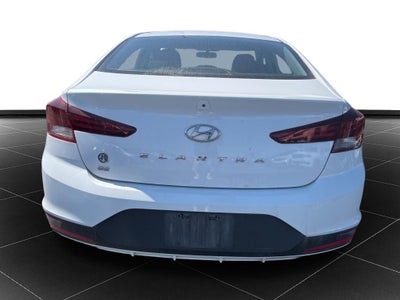 2019 Hyundai Elantra SE