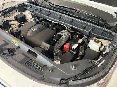 2020 Toyota Highlander LE