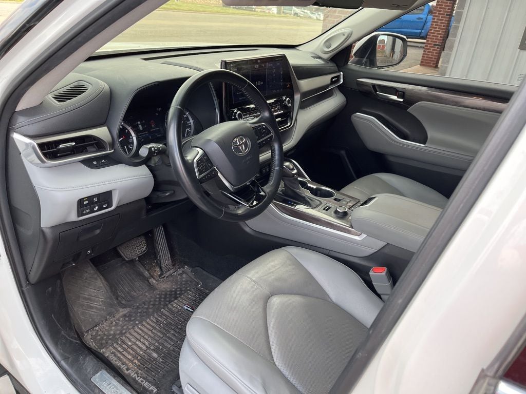 2020 Toyota Highlander Limited