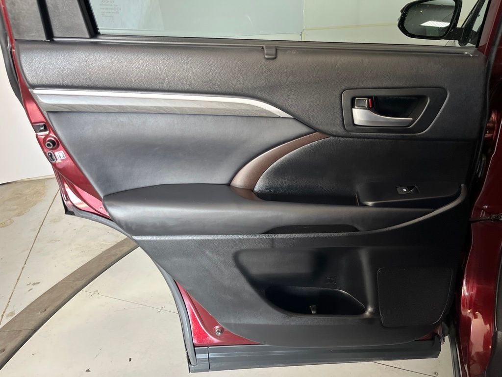 2018 Toyota Highlander Limited Platinum