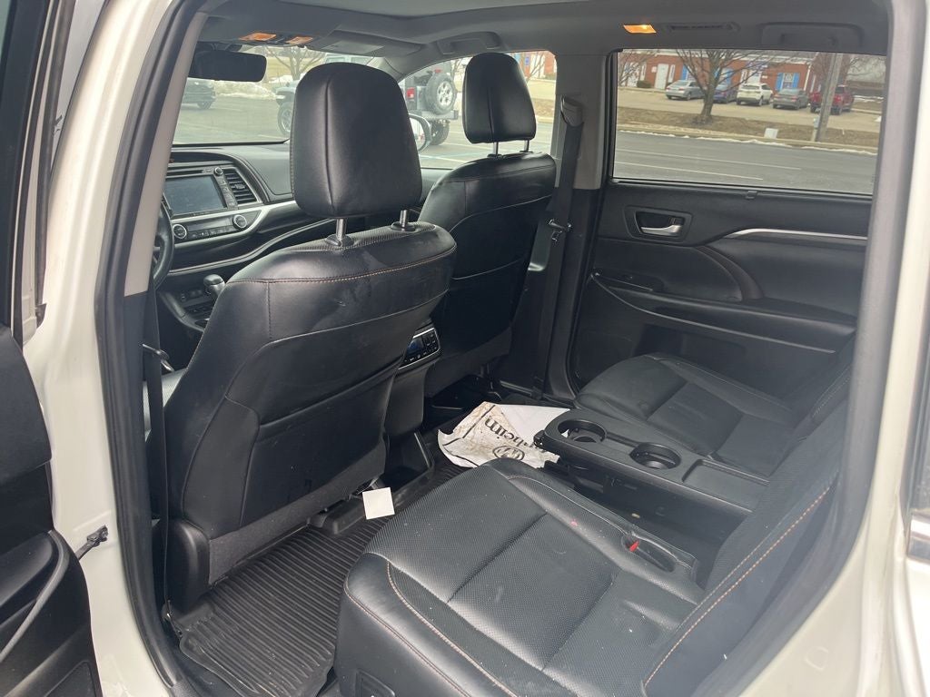 2019 Toyota Highlander Limited Platinum