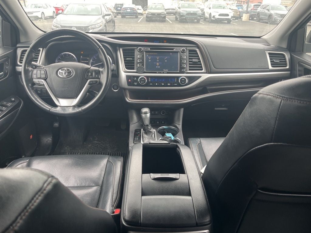 2019 Toyota Highlander Limited Platinum