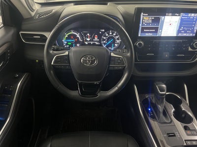 2020 Toyota Highlander Hybrid Platinum