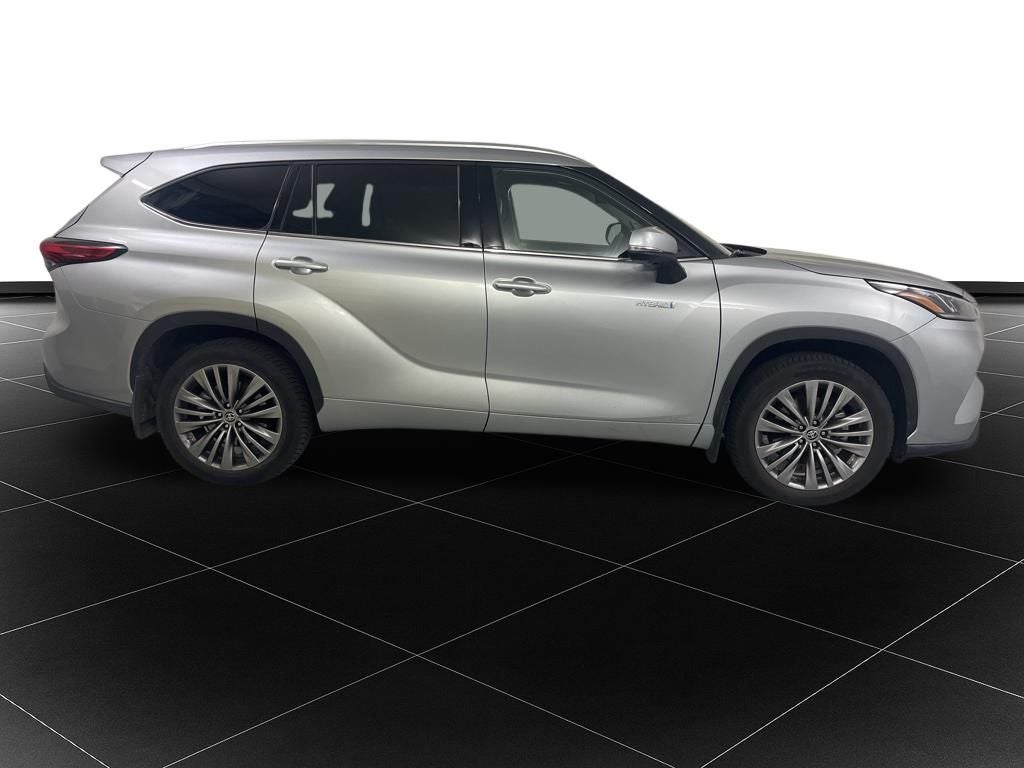2020 Toyota Highlander Hybrid Platinum
