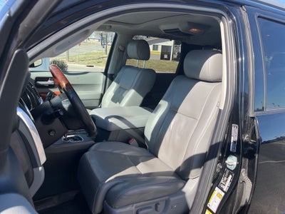 2021 Toyota Sequoia Platinum