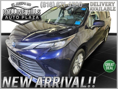 2024 Toyota Sienna XLE 7 Passenger