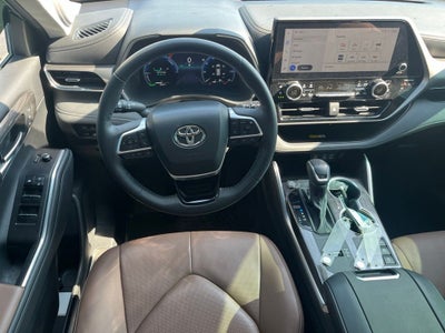 2025 Toyota Highlander Hybrid Limited 25th Edition